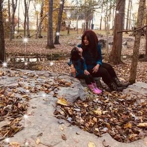 Meet your Posher, Evelyn